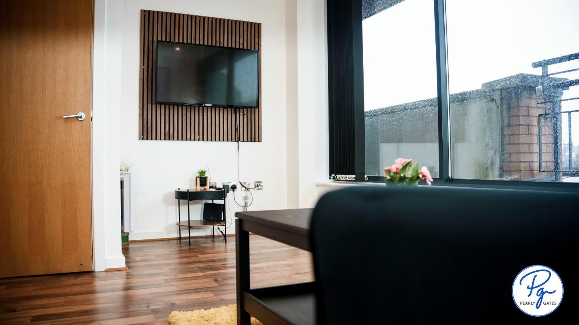 Penthouse - Amazing City Skyline Views - Balcony - Free Extra 2 Hours - Free Parking - Utilita Arena - Bullring Shopping - New St Station- Super King Size Bed Birmingham Exterior foto